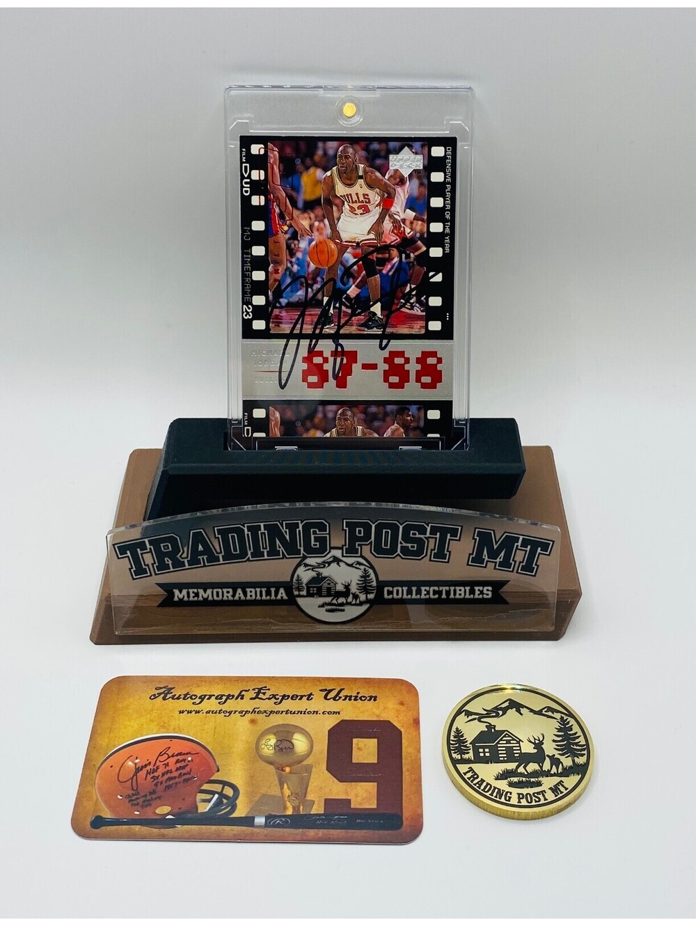 Michael Jordan Signed Card With COA (120980) (Bulls)